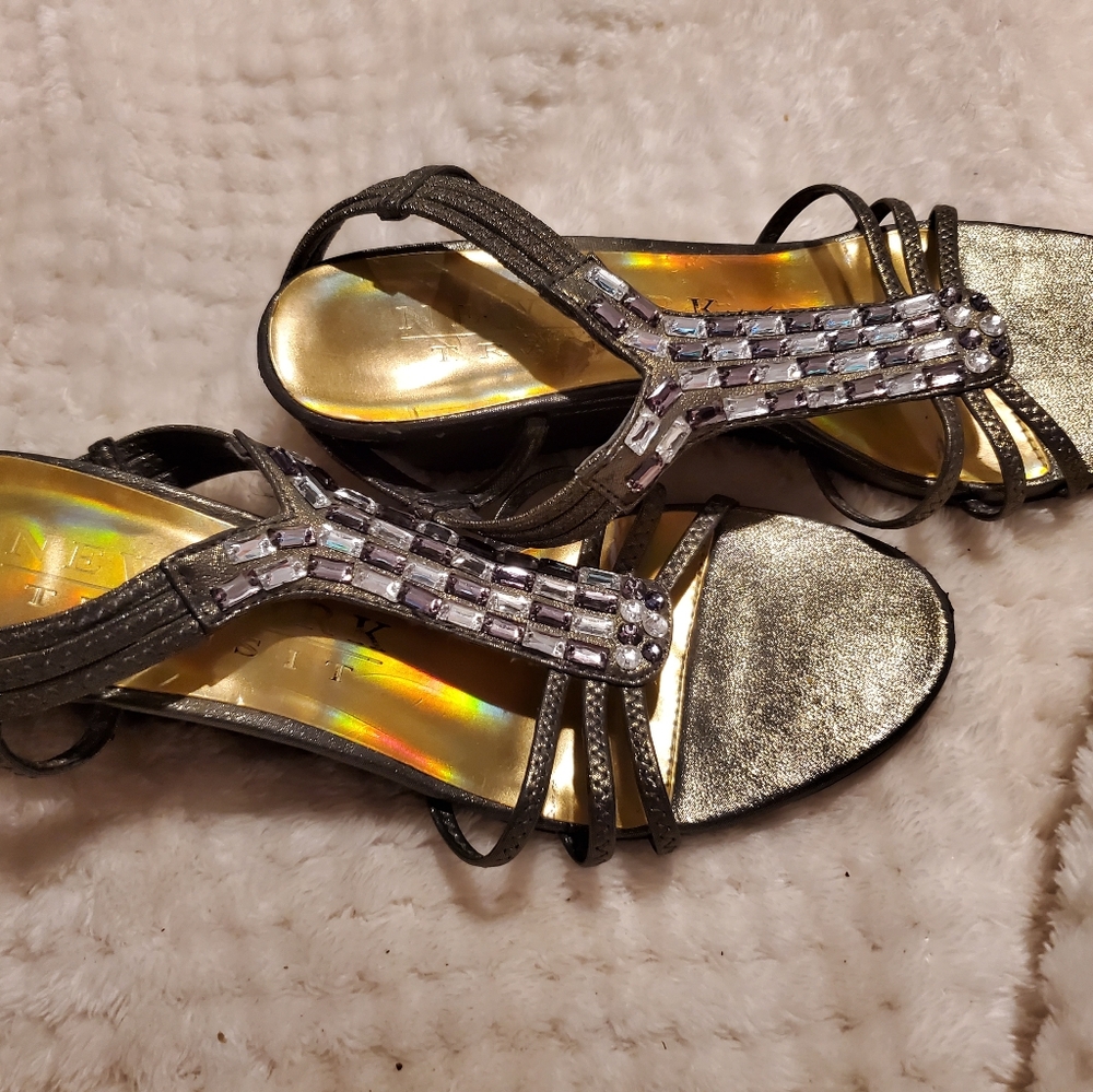 Shoes - Picture 2 of 3